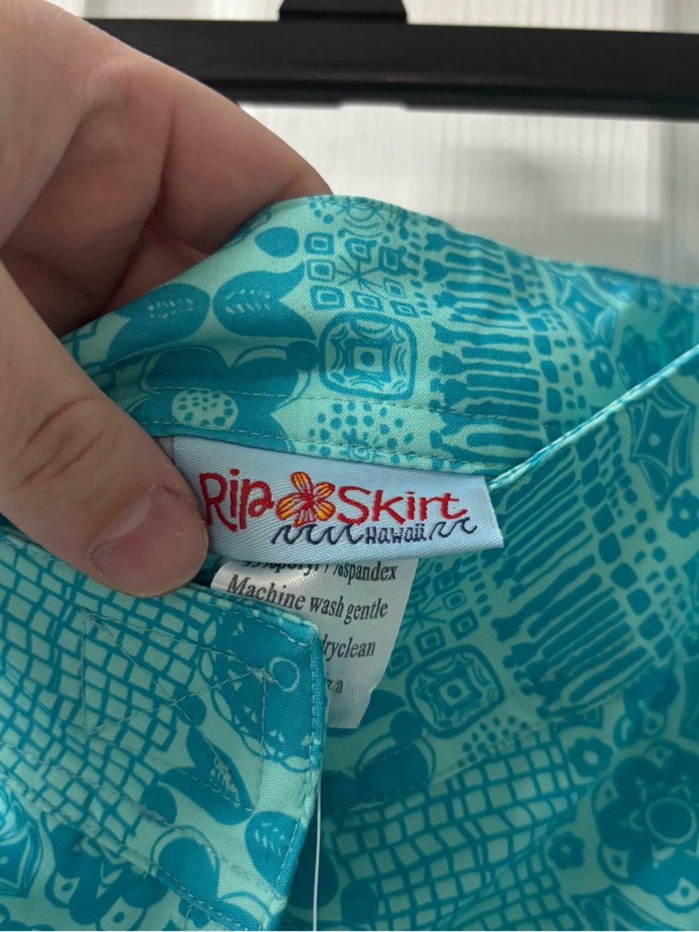 RipSkirt Hawaii Floral Wrap Skirt Adjustable Velcro Waist Women’s Medium NEW - Picture 4 of 8